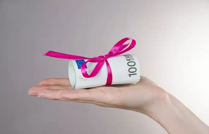 Les dons aux associations et les avantages fiscaux qui en découlent