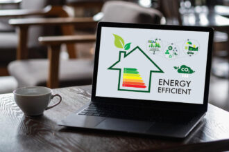 Comment analyser les tarifs pour bien choisir son fournisseur d’électricité ?