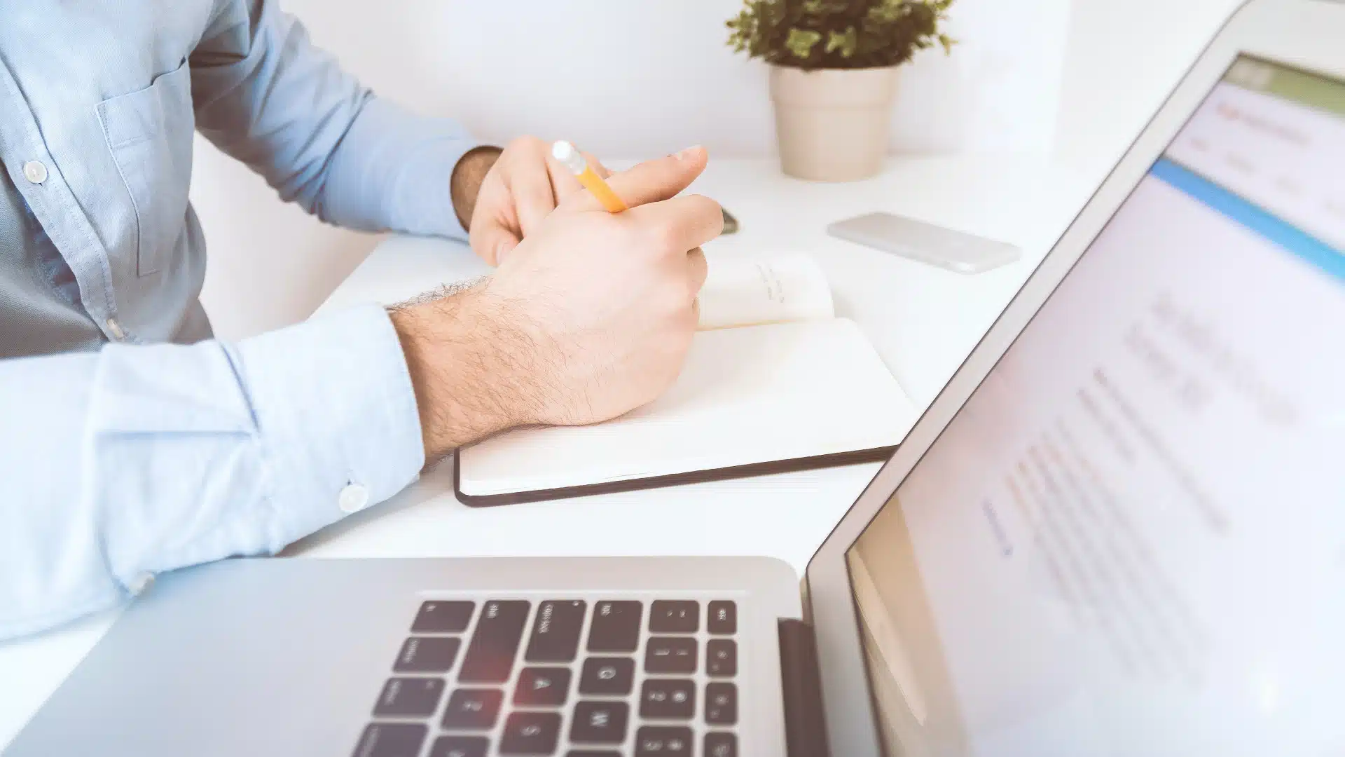 Comment se rapprocher d'un cabinet expert-comptable adapté aux besoins professionnels ?