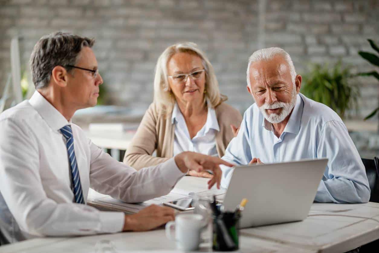 Le regroupement de crédits, un produit financier accessibles aux seniors